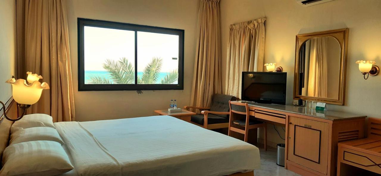 Resort Sur Beach Holiday Buitenkant foto