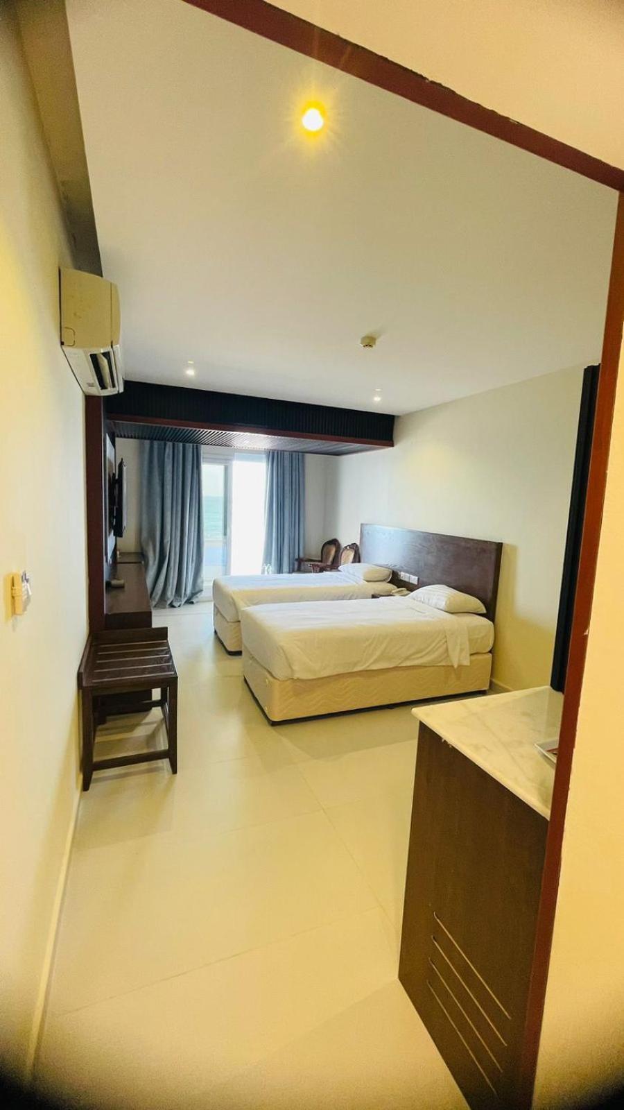 Resort Sur Beach Holiday Buitenkant foto